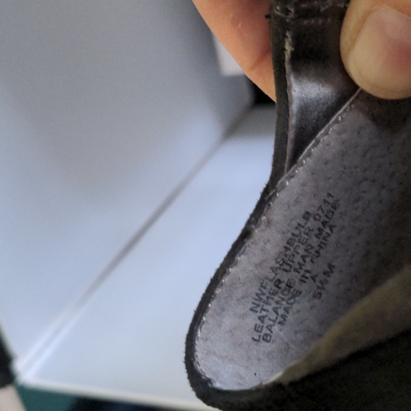 Like new Nine West size 5.5 gray/black strappy 4.5 stiletto pumps opened toe - Picture 5 of 8